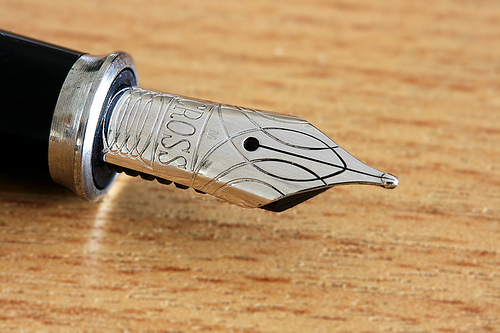 fountainpen_largerich.jpg